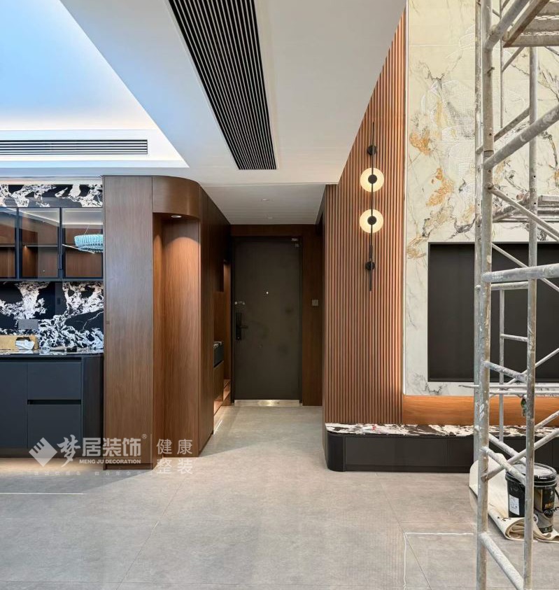 200㎡意式轻奢复式楼落地 200㎡意式轻奢复式楼落地